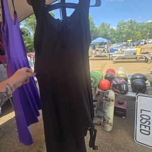 Black Sleeveless Dress